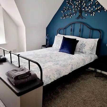 One Bed Holiday Home In The Heart Of Inverness Exterior photo